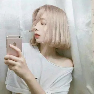 春色无边满绿波